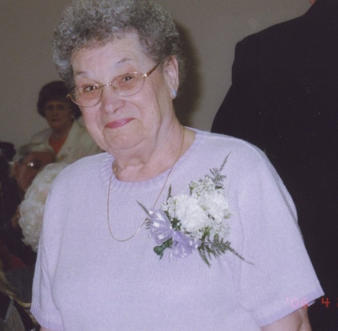 Obituario de Betty A Doverspike