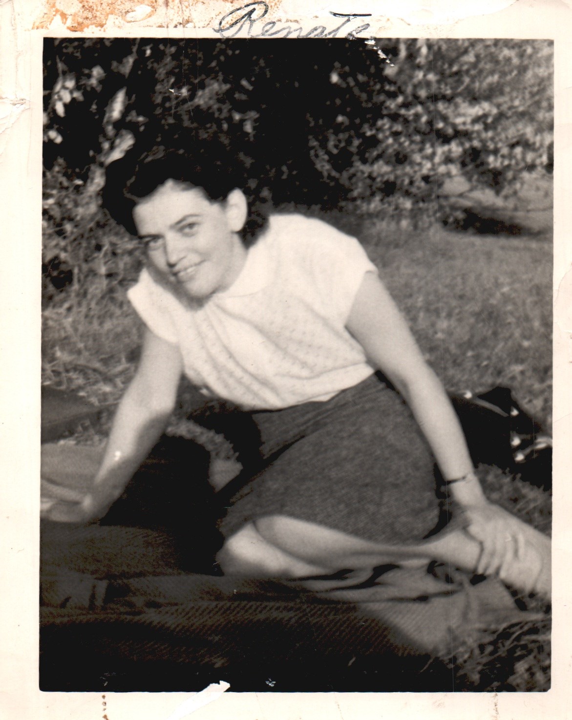 Obituary of Renate Valerie Weems