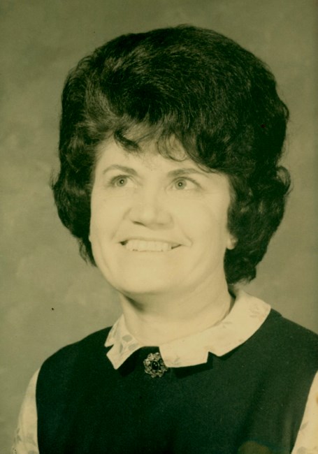 Obituary of Evelyn Clark Conway