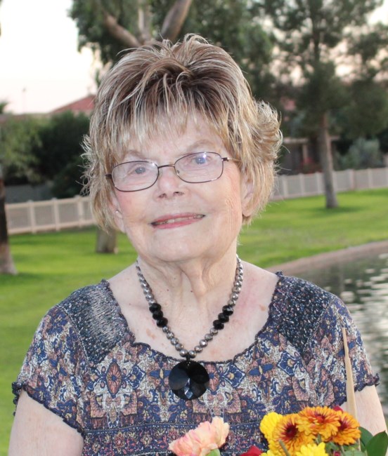 Obituario de Yvonne Kathleen Kutach