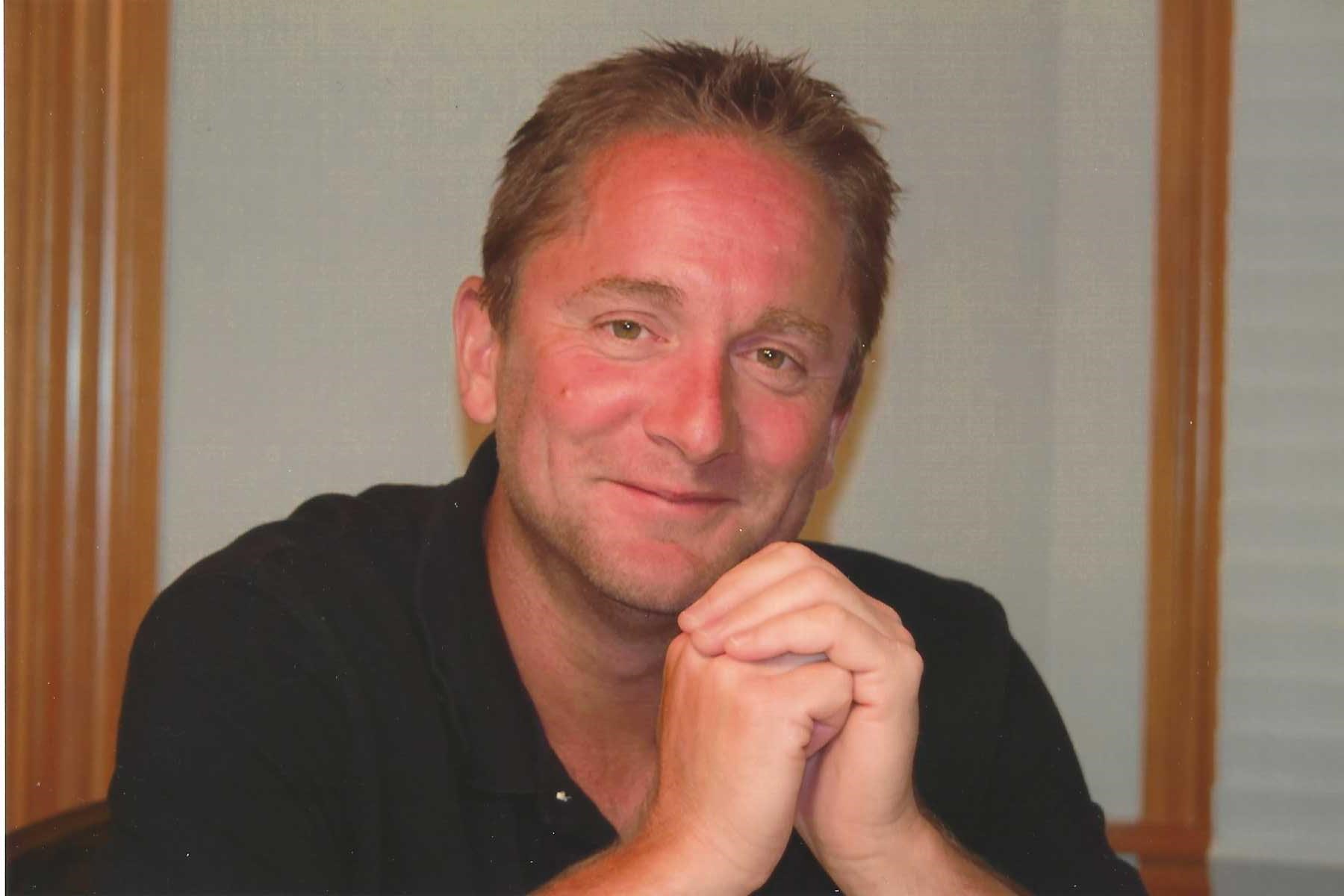 Obituary of Brett Tomlinson