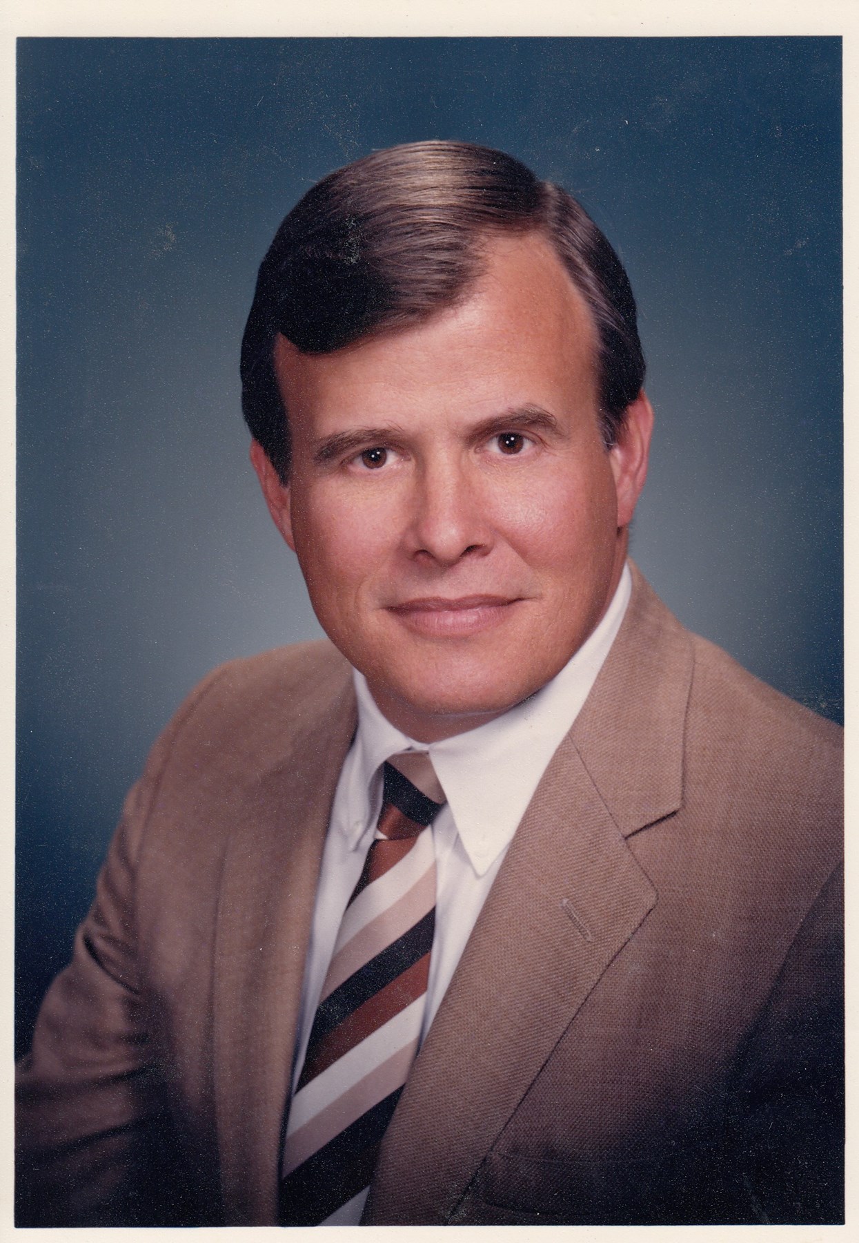 Obituary of John T Lesley, Jr.