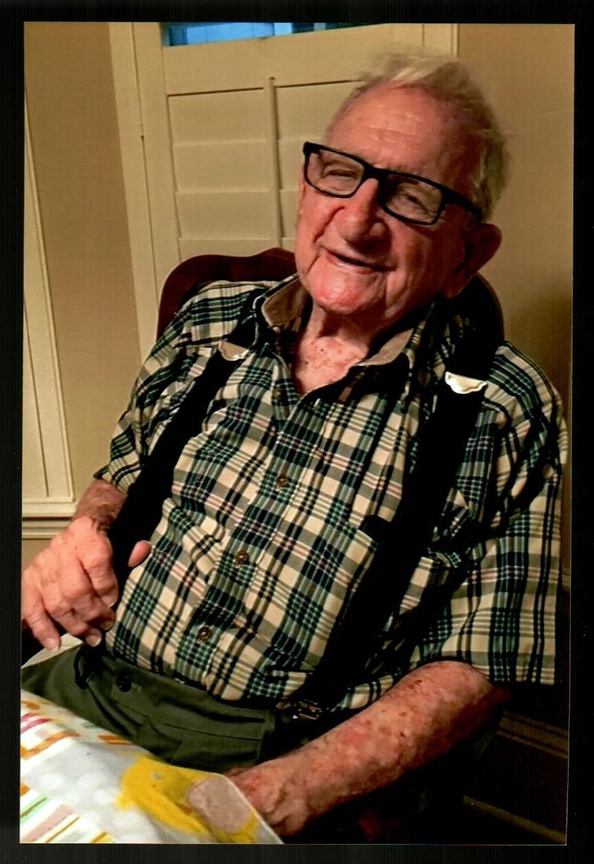 Obituary of Charles David Holland