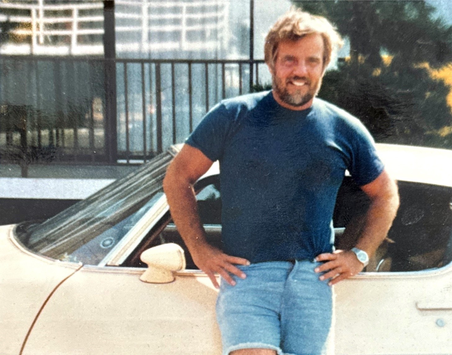 Avis de décès de David James McGuire