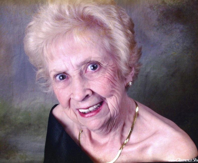 Obituary of Shirley Virginia Snead