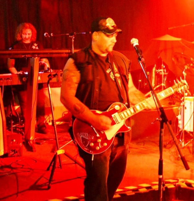 Obituario de Christopher Bruce Adkins