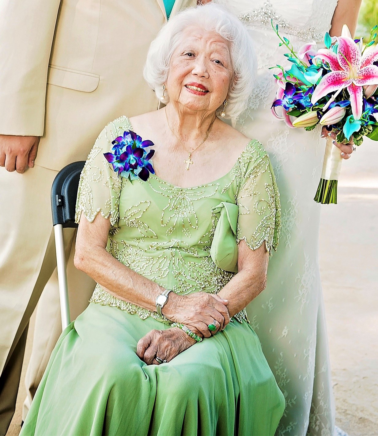 Obituary of Helen E. Lee