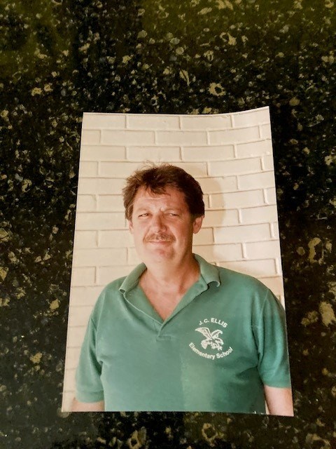 Obituary of Thomas Francis Roche'