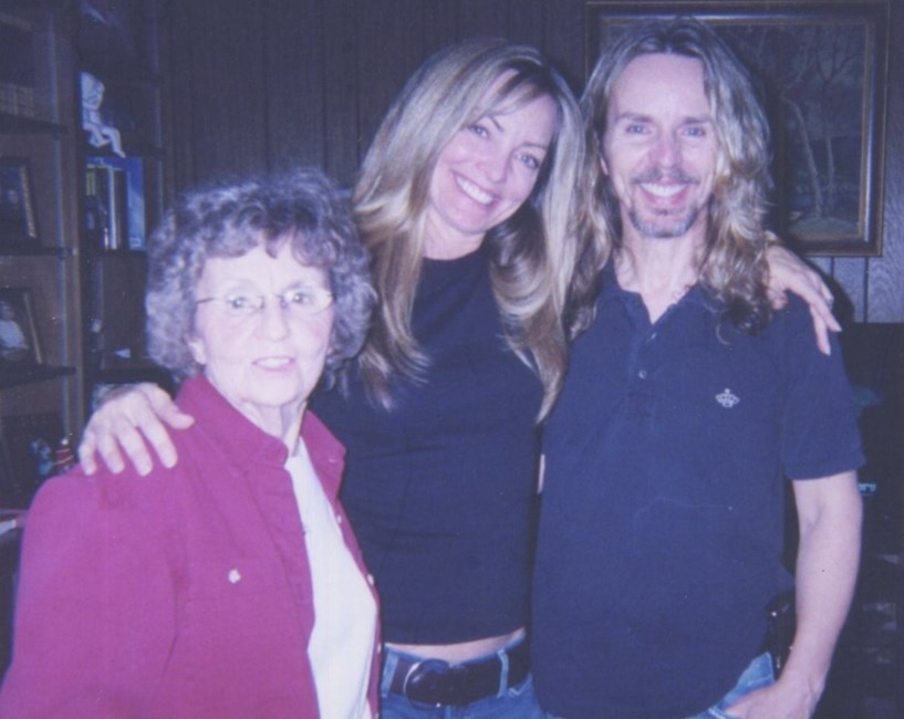 Foto di Tommy Shaw  & il suo  madre  Mildred Uline Shaw