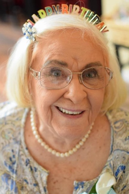 Obituario de Barbara J Elenbaum