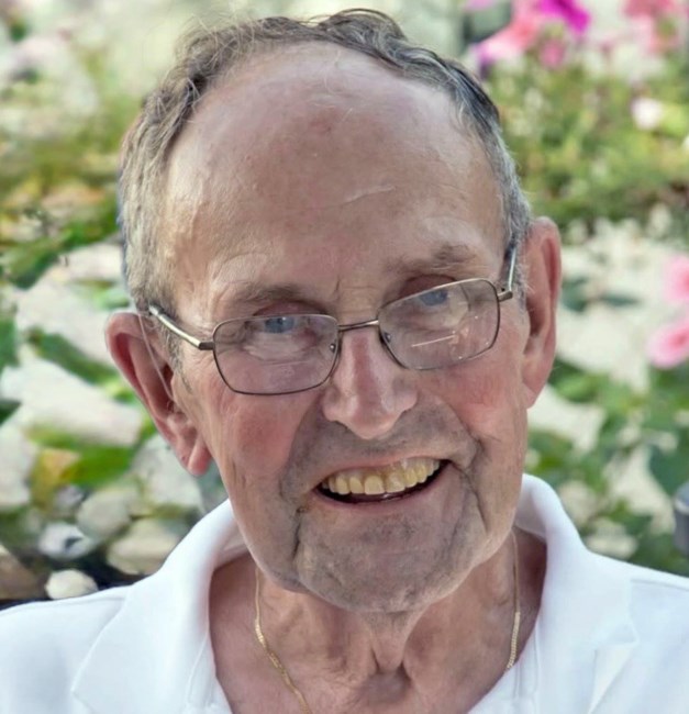 Obituario de William Edward Westwood