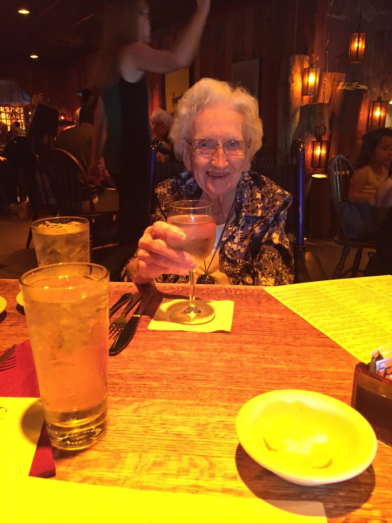 Obituary of Mabel E Hofreiter