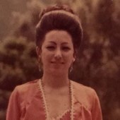 Obituary of Elsa Gloria Menchaca de Salazar