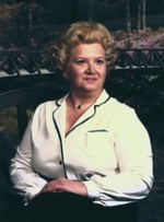 Adele Manning-Allen (Susie Williamson)