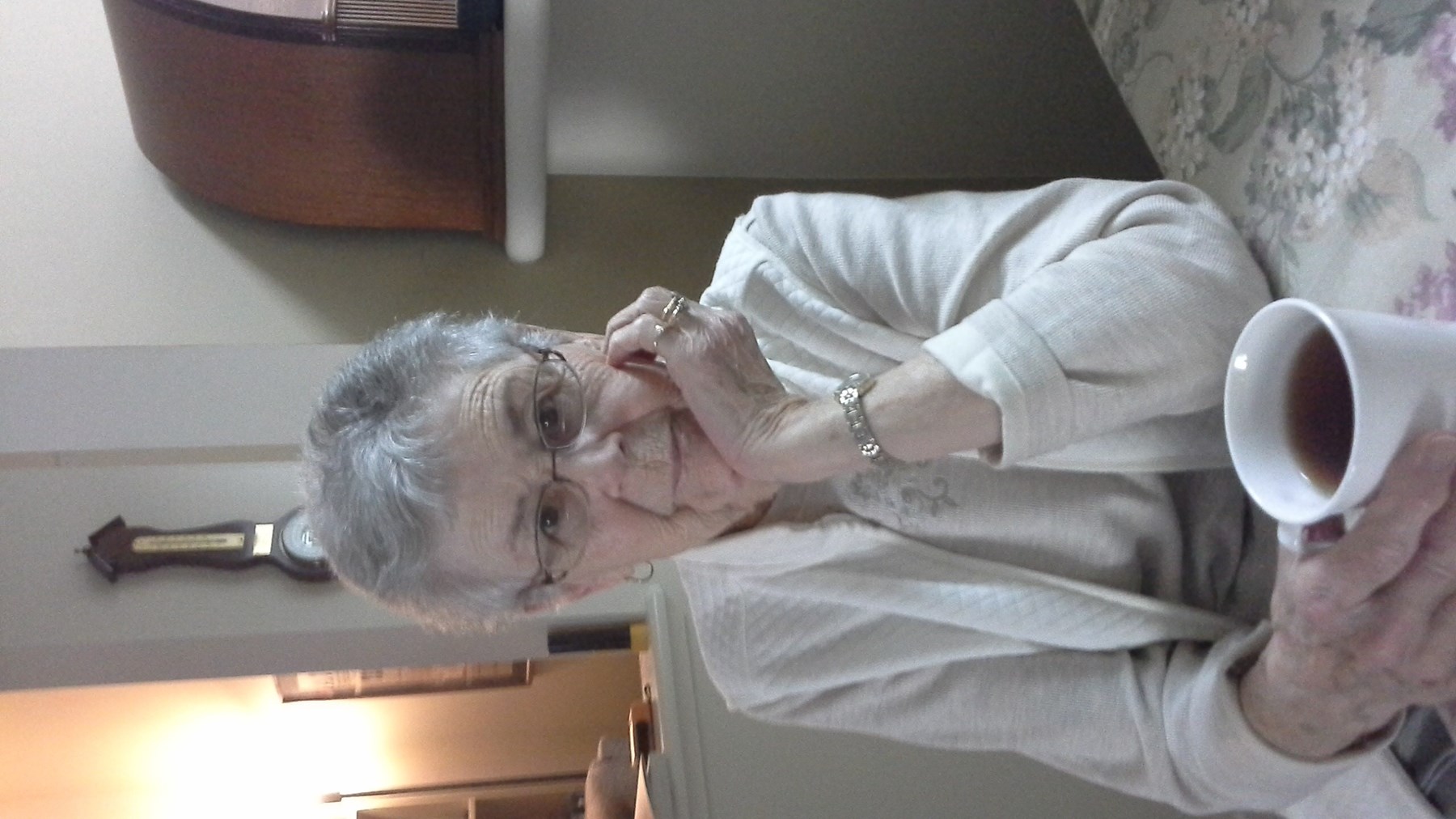 Obituario de Marian Anna (nee Moore) Fraser