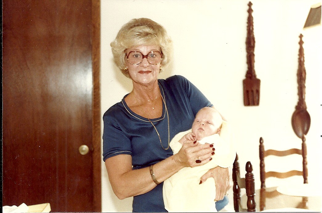 Obituary of Juanita Marie Smith Bradshaw