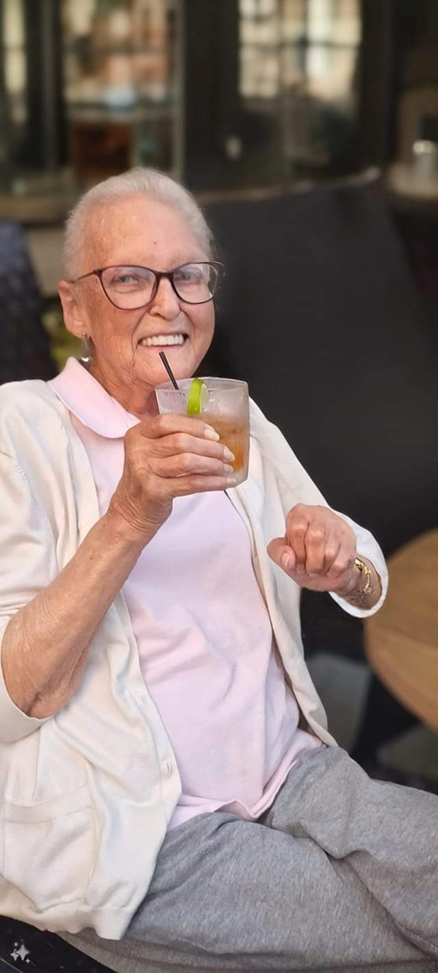 Obituary of Jacqueline Rose Taylor