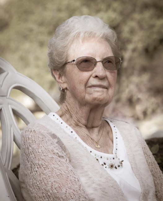 Obituary of Sharon "Mammaw" Walker