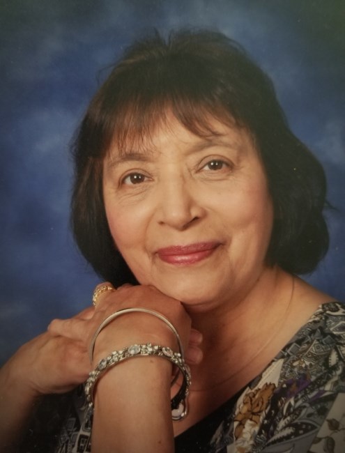 Obituary of Carmen Davila