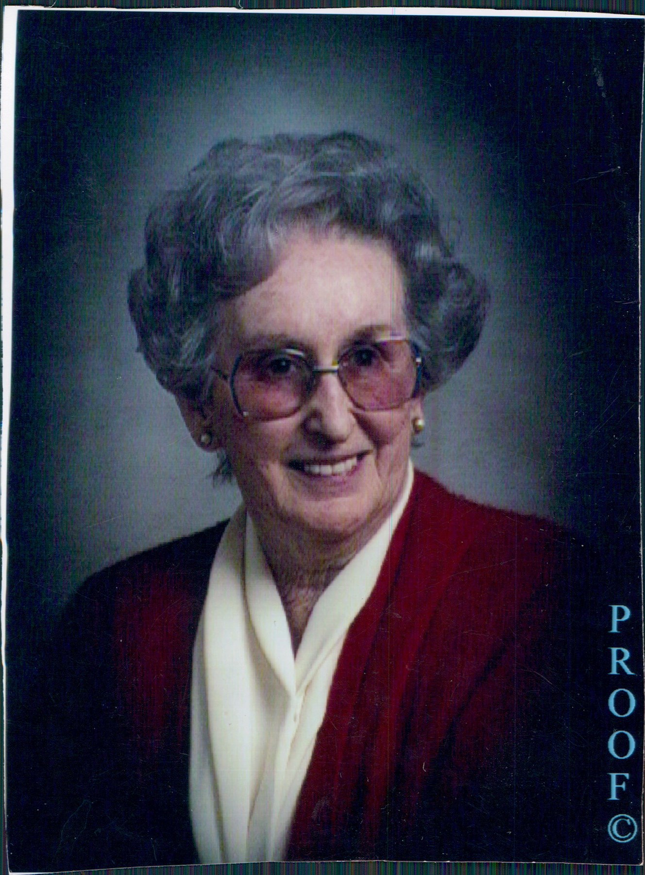 Obituario de Isobel Janet Dickie