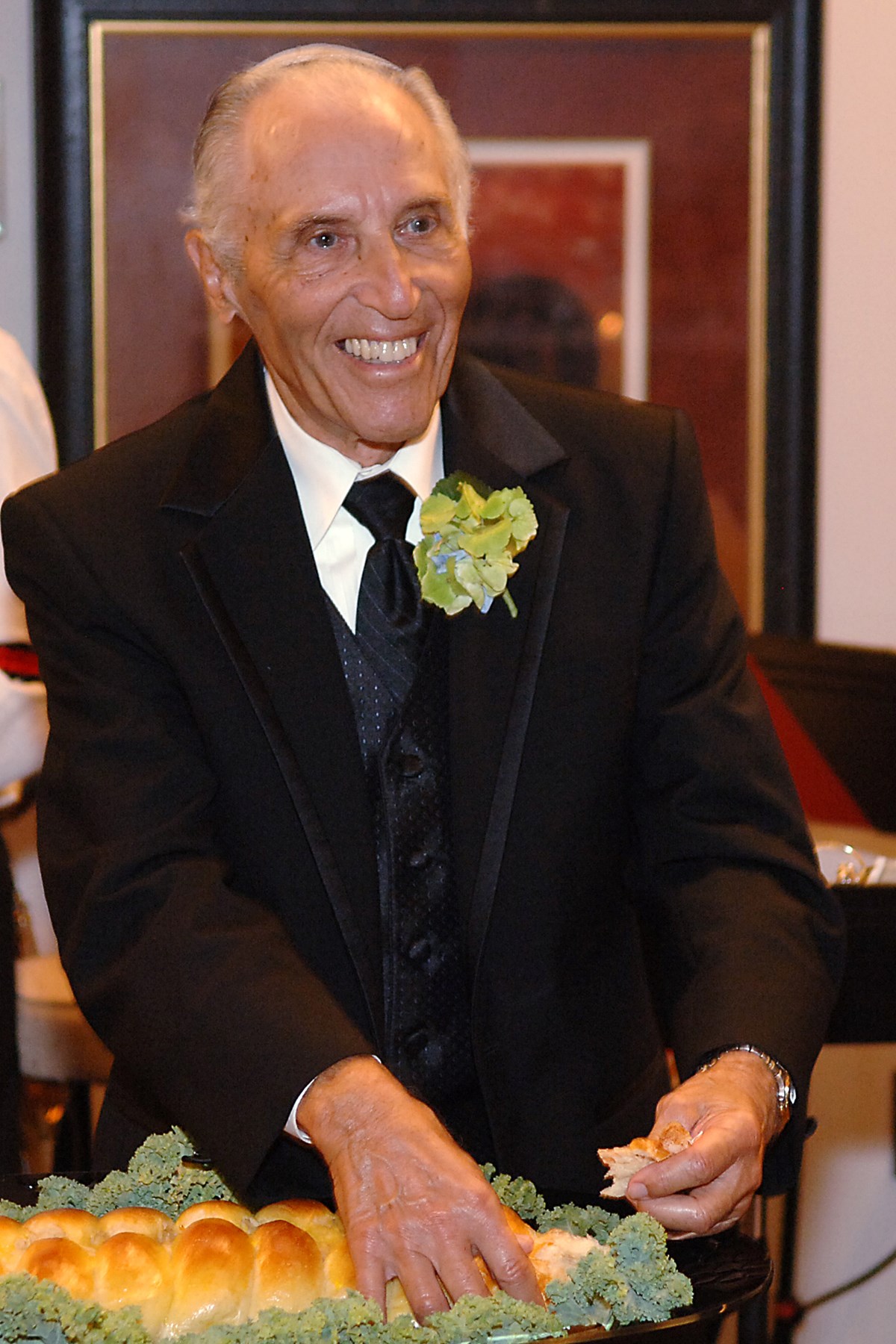 Obituary of Robert Lester Estrin