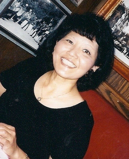 Obituary of Yvonne Lee Strohl