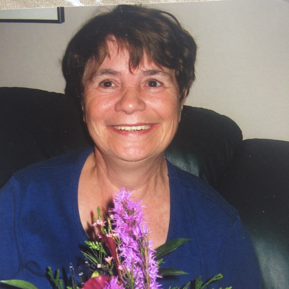 Obituary of Donalda Mary McLean (Gregory)
