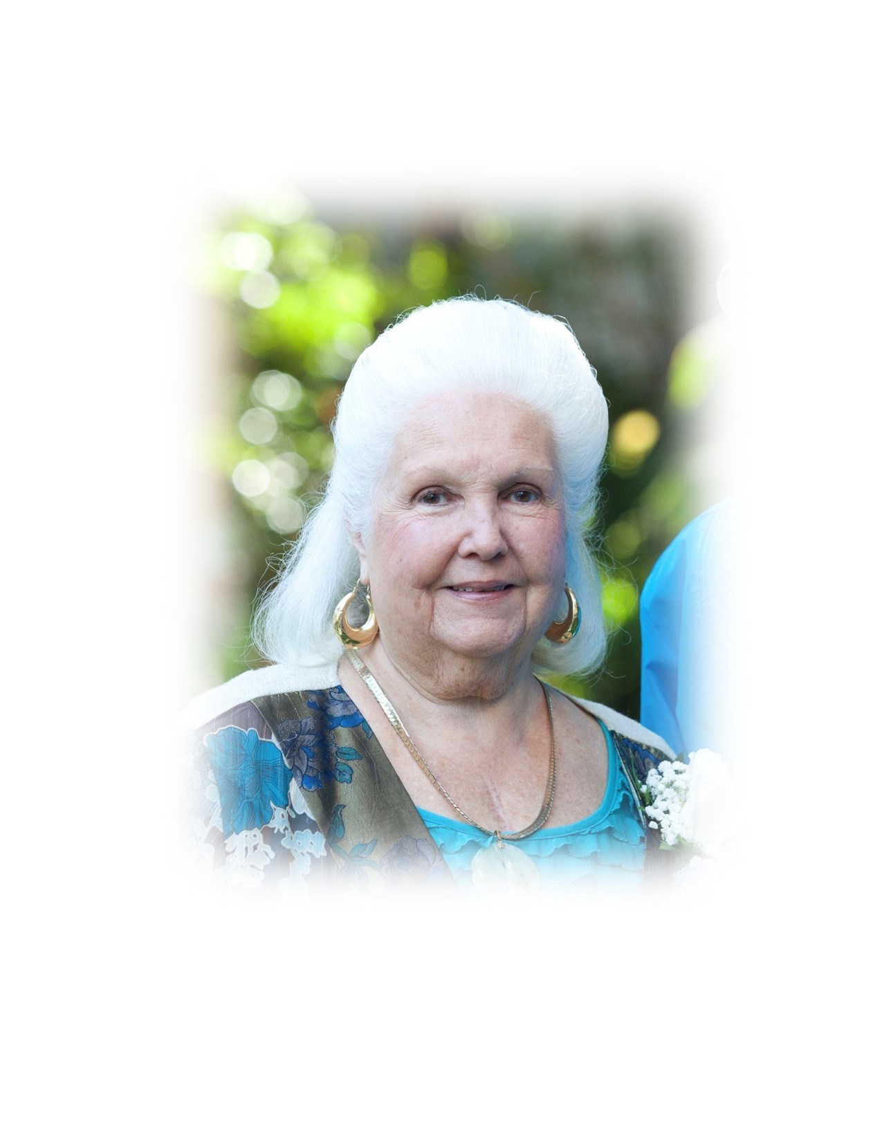 Obituary of Lucy Serrano Echeverria