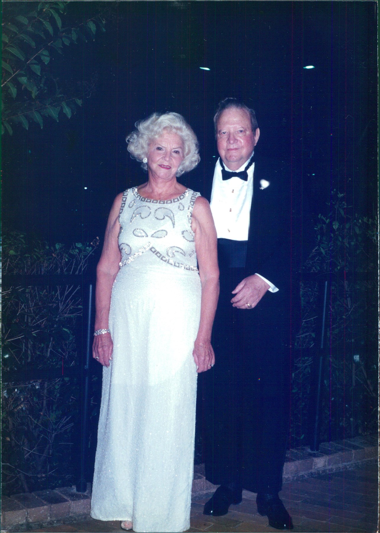 Avis de décès de Evelyn Strength Cox