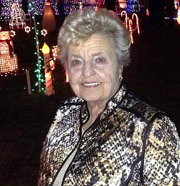 Obituary of Margot Rosa Paul