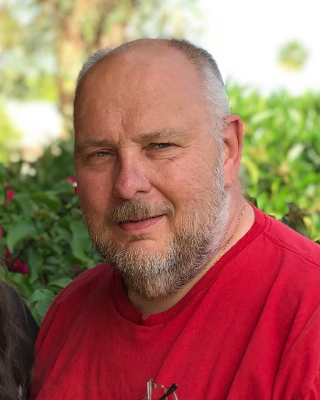 Obituario de Dale L. Lukasik