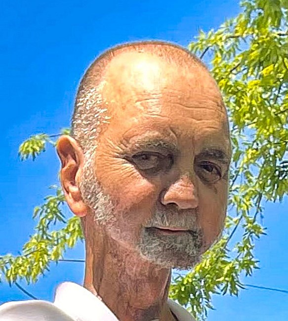 Obituario de Tony Ross Davis