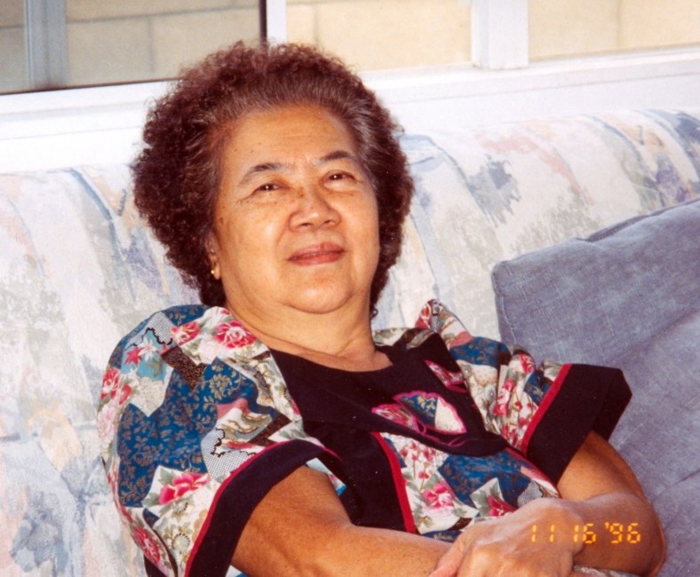 Obituary of Nieves Bolos Sagarang