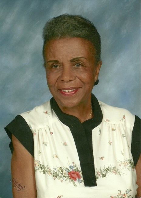 Obituario de Naomi M. Hicks