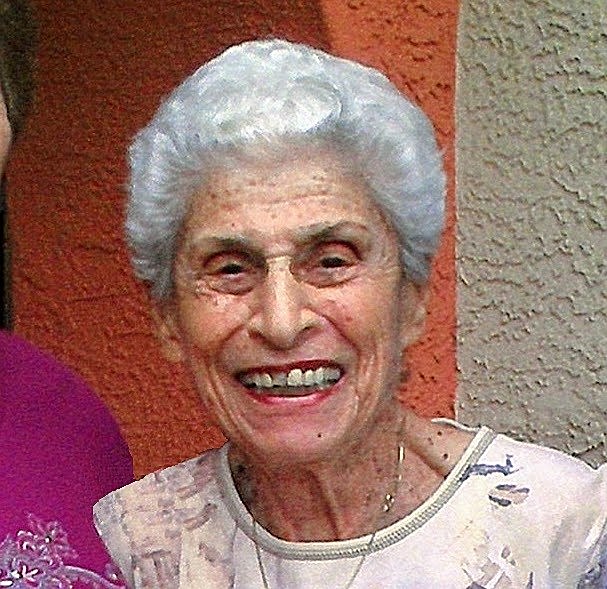 Obituario de Gloria JoAnn Nelson