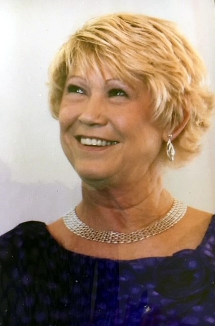 Obituary of Barbara Oveda Embler