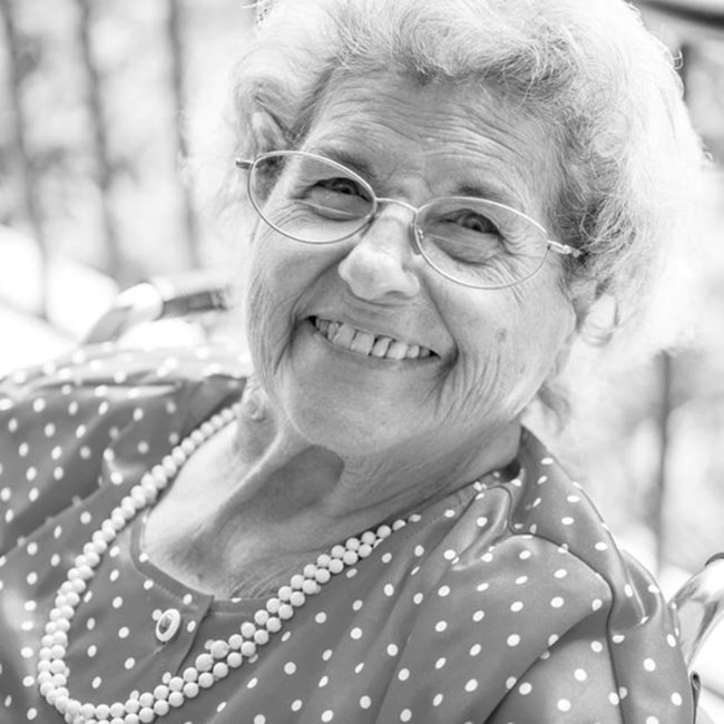 Obituary of Joyce Fryer Bish