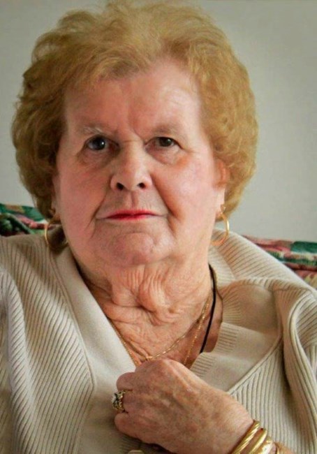 Obituary of Mrs. Enid Jane McLeod