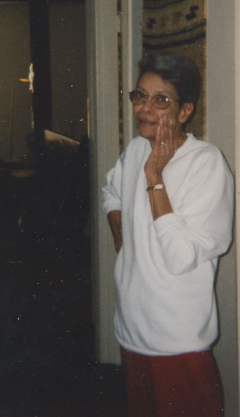 Obituary of Mercedes Henri Garrett