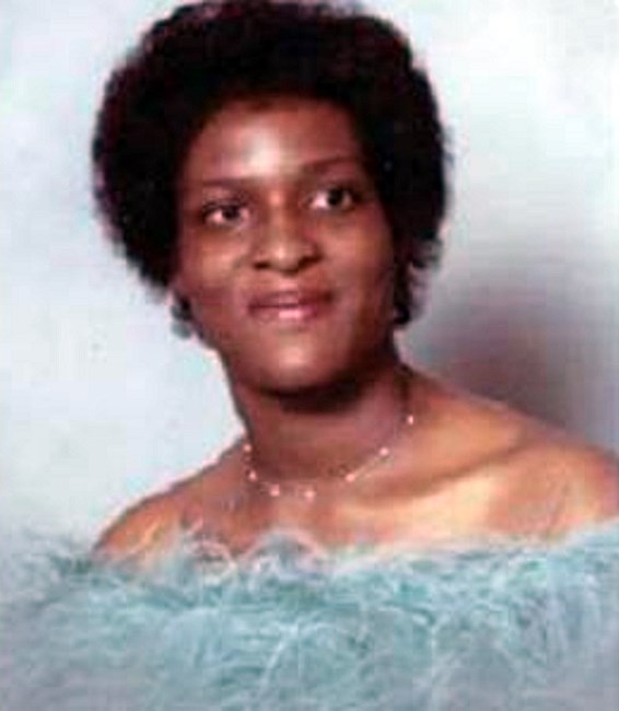 Obituario de Ms. Daphne Elaine Taylor