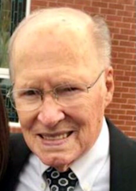 Avis de décès de Mr. Robert L. Helms