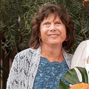 Obituario de Karolyn Kitzelman McCarter