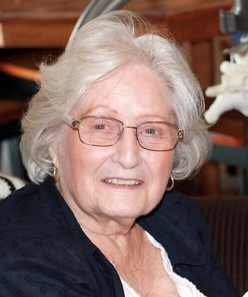 Obituary of Phyllis P Roberts