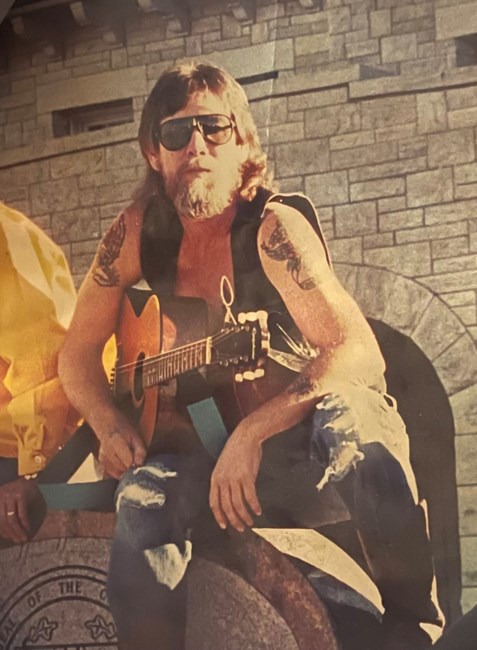 Obituary of Lynn Dean McCullough