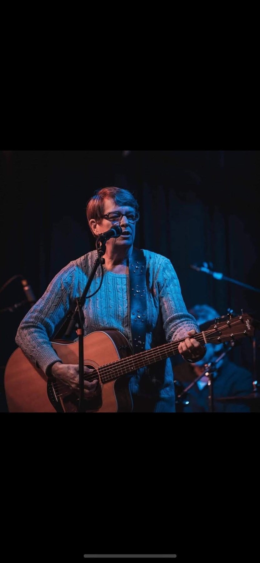 Obituario de Eileen H. Knauth