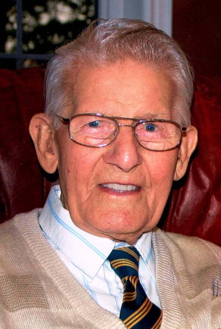 Obituario de Frederick Charles Hilker