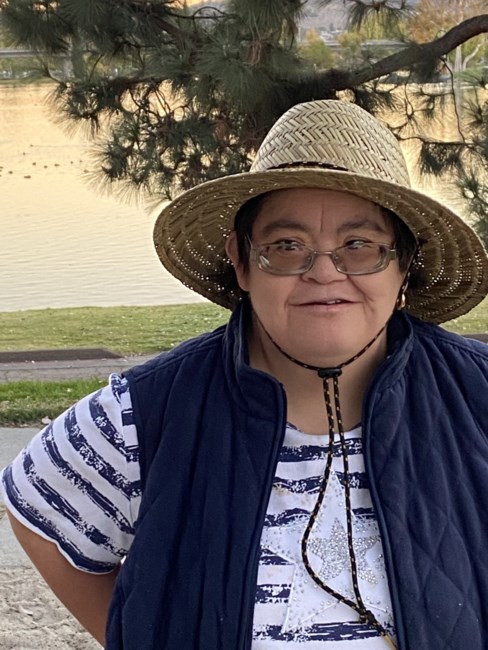 Obituary of Yolanda Lugo