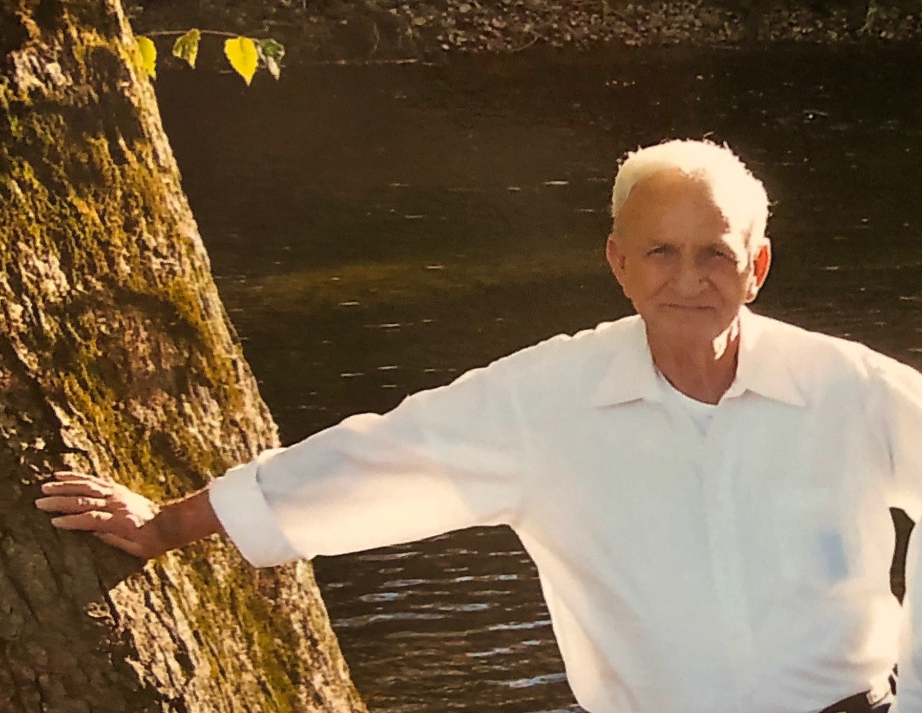 Obituary of Raymond Jackson Riggs