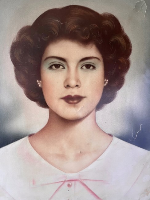 Obituary of Amparo Altamira Mendez
