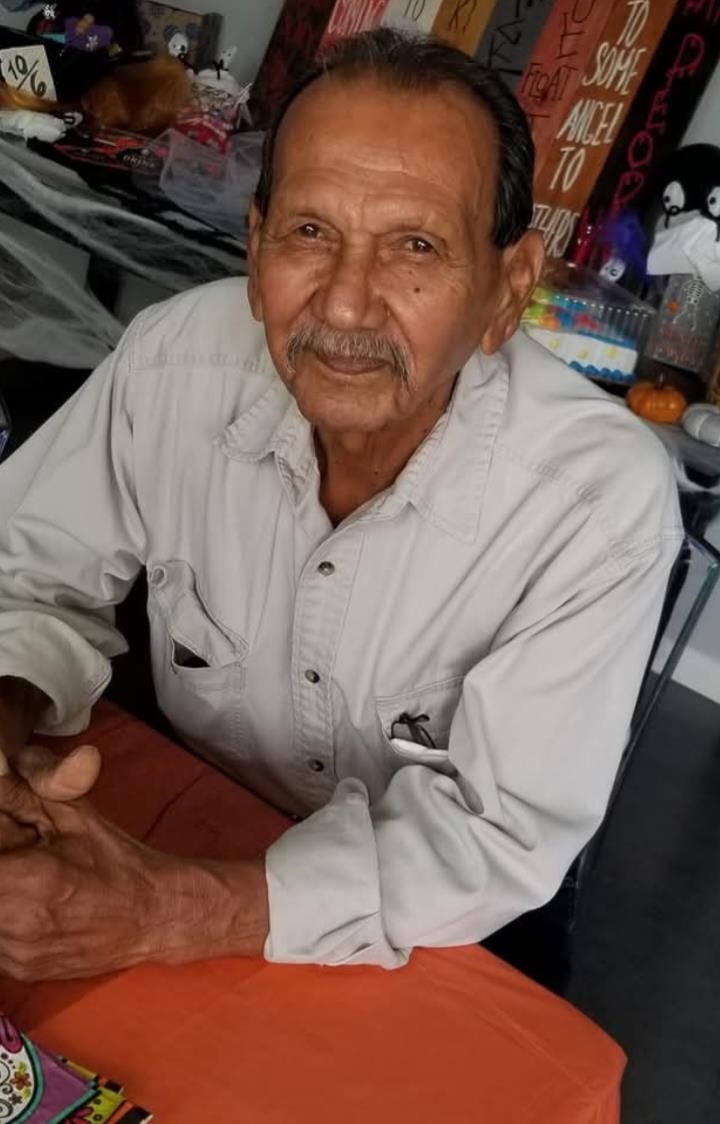 Obituary of Arnoldo Salinas Sr.